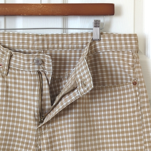 Levi's 504 Classic Checkered Plaid Regular Fit Jean Shorts Tan Brown White 38 - Picture 3 of 12